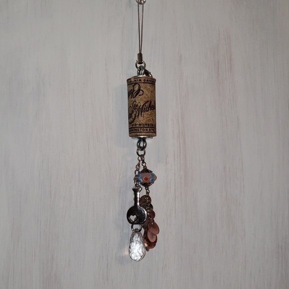 Wine Bottle, Liquor Bottle Charm,Key Chain - Picture 9 of 12